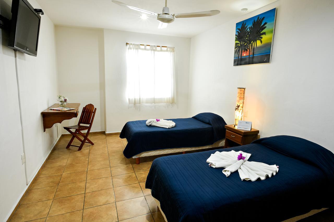 International House Hotel Плая дел Кармен Екстериор снимка